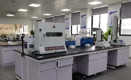 Le Century Test Center-Test propriétaire-garantit la fonction et les performances de tous les produits Century EAS et RFID