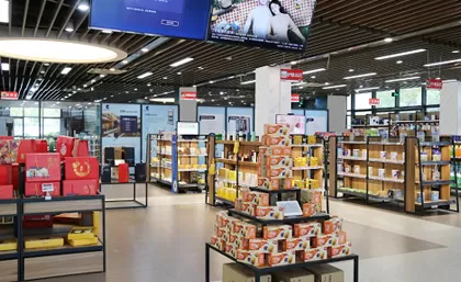 Bienvenue à visiter Century Smart and Interactive Business Experience Center